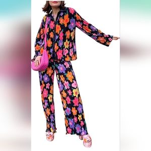 Rainbow floral plisse lounge set